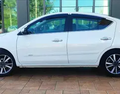 NISSAN VERSA 1.6 16V FLEXSTART SL 4P XTRONIC NISSAN VERSA 1.6 16V FLEXSTART SL 4P XTRONIC