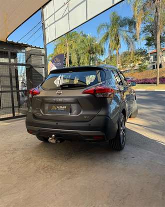 NISSAN-KICKS-2018