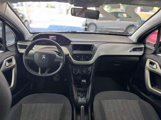 PEUGEOT-2008-2021