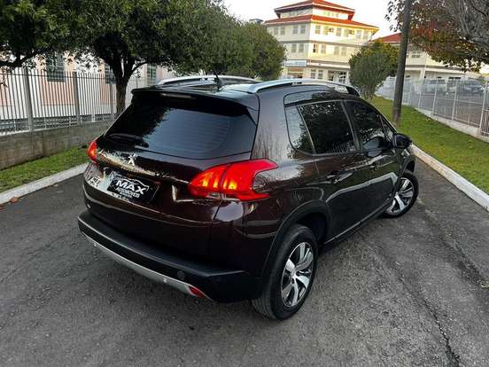 PEUGEOT-2008-2018