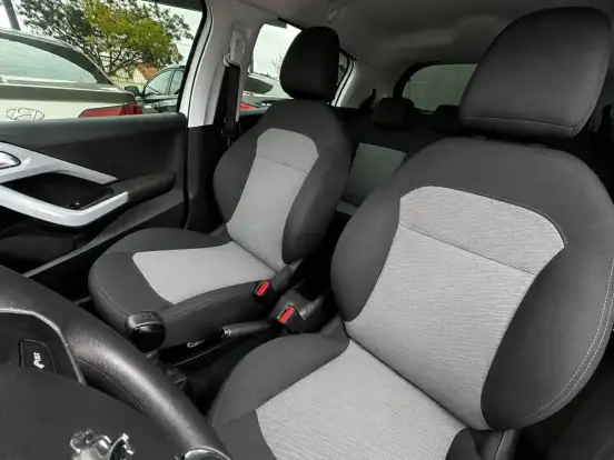 PEUGEOT-208-1.5 ACTIVE 8V FLEX 4P MANUAL PEUGEOT-208-2015