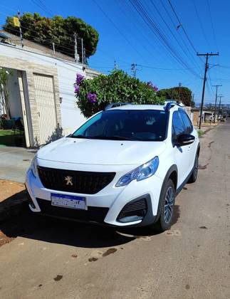 PEUGEOT 2008 1.6 16V FLEX ALLURE 4P AUTOMÁTICO