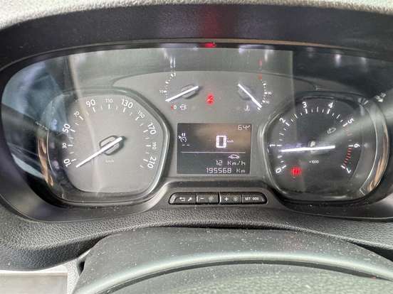 PEUGEOT-EXPERT-2022