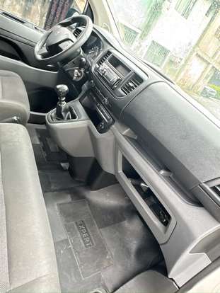 PEUGEOT-EXPERT-2022
