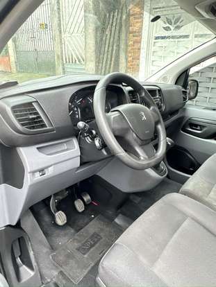 PEUGEOT-EXPERT-2022