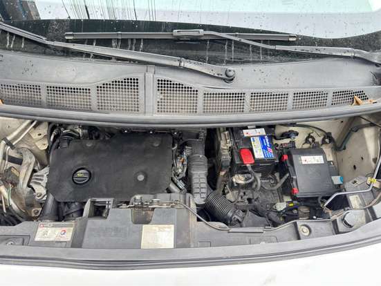 PEUGEOT-EXPERT-2022