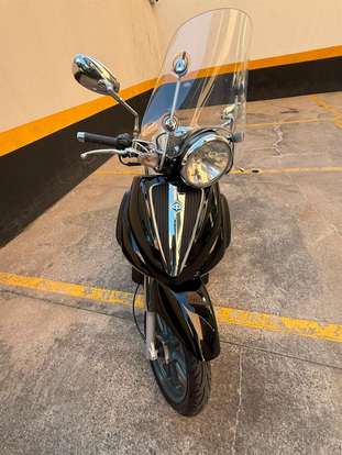 PIAGGIO-BEVERLY CRUISER 250-2007
