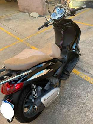 PIAGGIO-BEVERLY CRUISER 250-2007