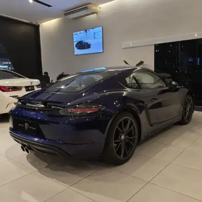 PORSCHE-718-2020