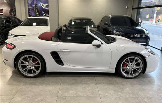 PORSCHE-718-2020
