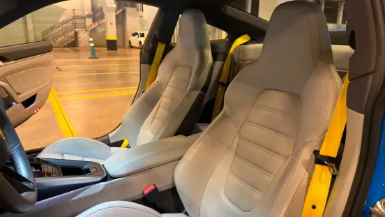 PORSCHE-911-2021