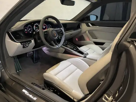 PORSCHE-911-3.8 24V H6 GASOLINA TURBO S PDK PORSCHE-911-2022