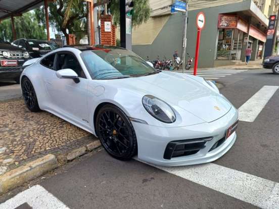 PORSCHE-911-2023