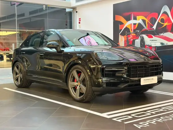 PORSCHE CAYENNE 3.0 V6 E-HYBRID COUPÉ AWD TIPTRONIC S