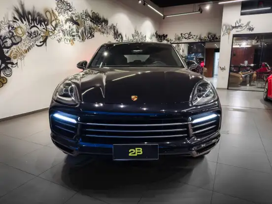 PORSCHE-CAYENNE-2019