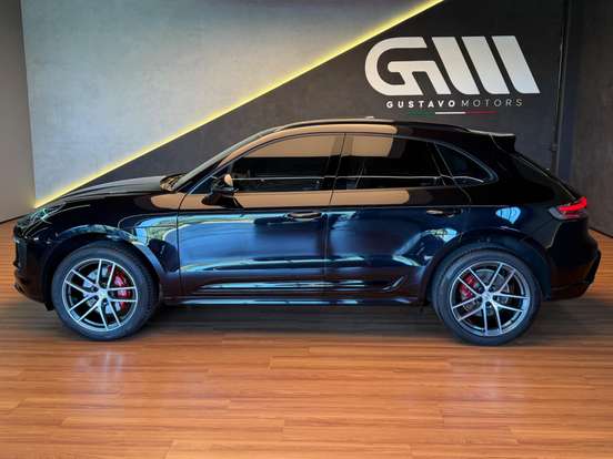 PORSCHE-MACAN-2024