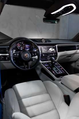 PORSCHE-MACAN-2022