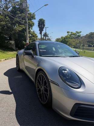 PORSCHE-911-2023
