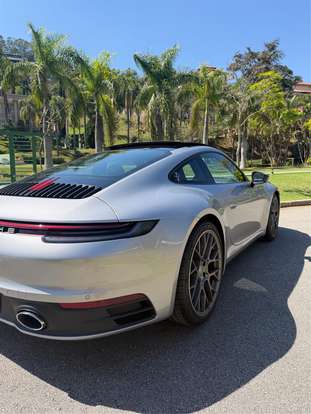 PORSCHE-911-2023