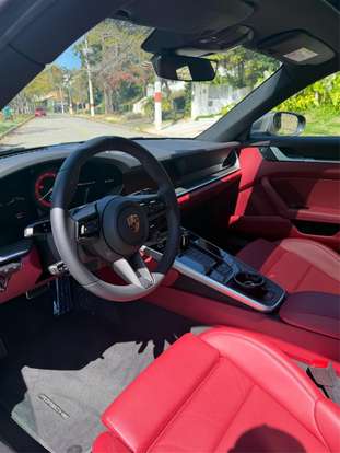 PORSCHE-911-2023