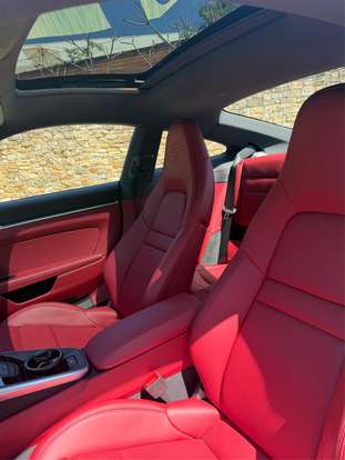 PORSCHE-911-2023