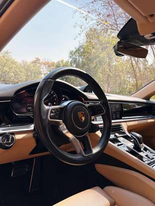 PORSCHE-PANAMERA-2020