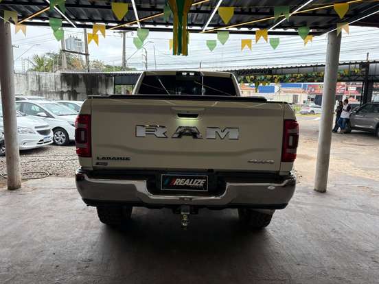 RAM-2500-6.7 I6 TURBO DIESEL LARAMIE RODEO EDITION CD 4X4 AUTOMÁTICO RAM-2500-2024