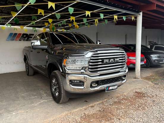 RAM-3500-6.7 I6 TURBO DIESEL LIMITED LONGHORN CD 4X4 AUTOMÁTICO RAM-3500-2024