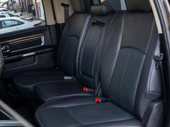 RAM-CLASSIC-5.7 V8 GASOLINA LARAMIE CD 4X4 AUTOMÁTICO RAM-CLASSIC-2022