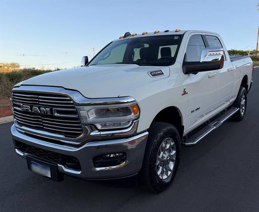 RAM 2500 6.7 I6 TURBO DIESEL LARAMIE CD 4X4 AUTOMÁTICO