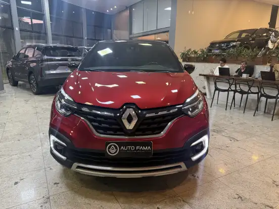 RENAULT-CAPTUR-2021