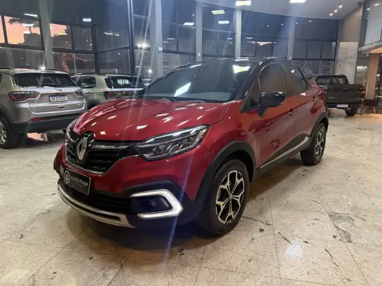 RENAULT-CAPTUR-2021