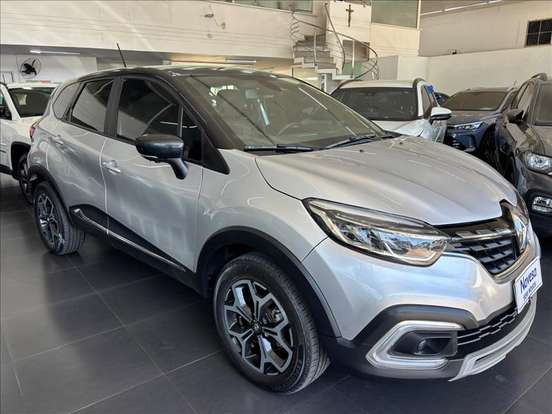 RENAULT-CAPTUR-2021