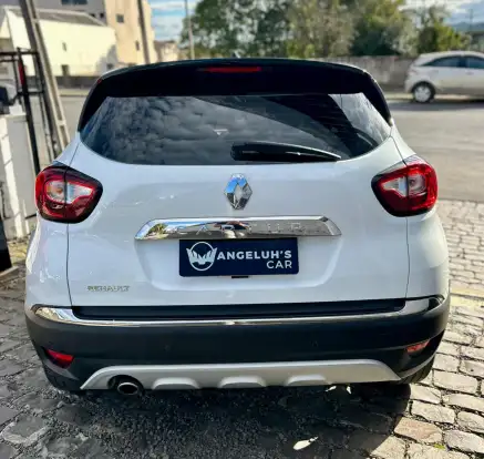 RENAULT-CAPTUR-2020