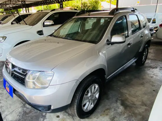 RENAULT DUSTER 1.6 16V SCE FLEX EXPRESSION MANUAL