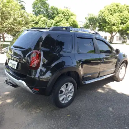 RENAULT-DUSTER-2015