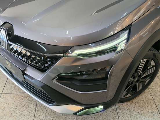 RENAULT-KARDIAN-2024