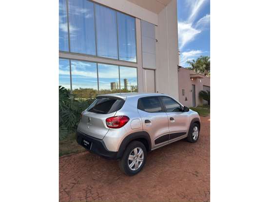 RENAULT-KWID-2021