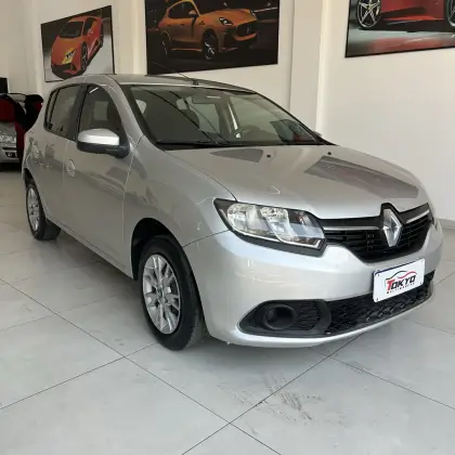 RENAULT SANDERO 1.6 16V SCE FLEX EXPRESSION MANUAL RENAULT SANDERO 1.6 16V SCE FLEX EXPRESSION MANUAL