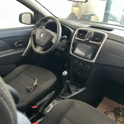 RENAULT-SANDERO-1.6 16V SCE FLEX EXPRESSION MANUAL RENAULT-SANDERO-2018