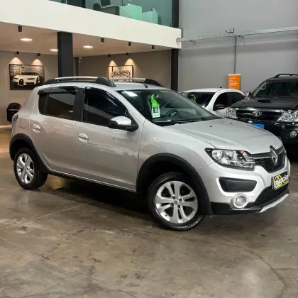 RENAULT SANDERO 1.6 STEPWAY 8V FLEX 4P MANUAL
