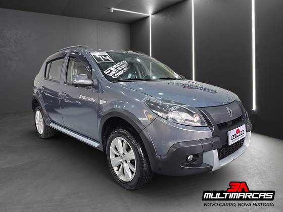 RENAULT SANDERO 1.6 STEPWAY 16V FLEX 4P AUTOMÁTICO