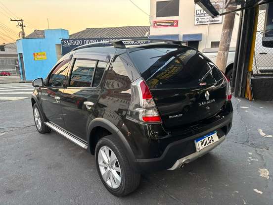 RENAULT-SANDERO-1.6 STEPWAY 16V FLEX 4P AUTOMÁTICO RENAULT-SANDERO-2012