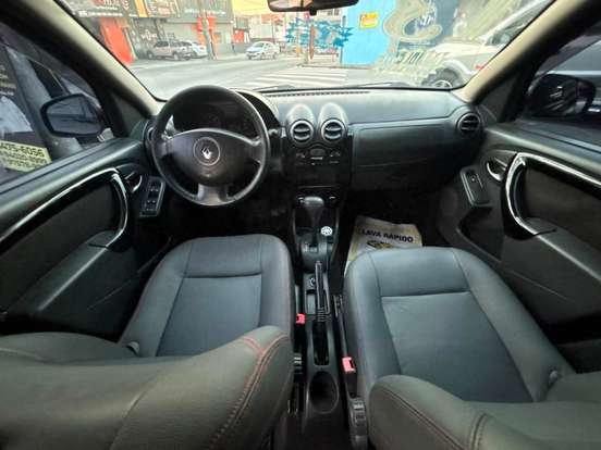 RENAULT-SANDERO-1.6 STEPWAY 16V FLEX 4P AUTOMÁTICO RENAULT-SANDERO-2012