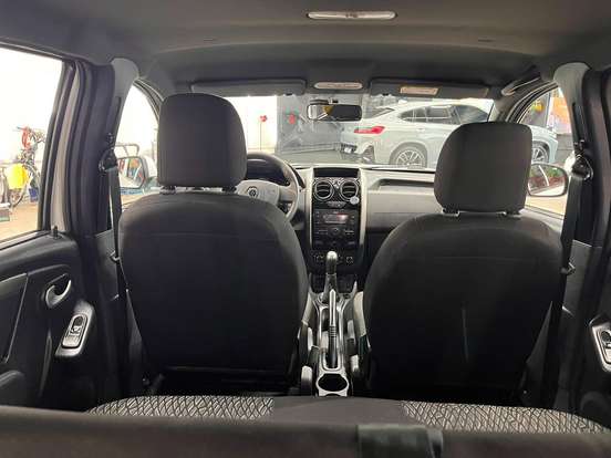 RENAULT-DUSTER-2019