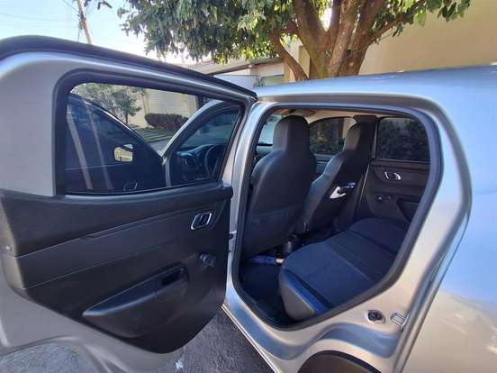RENAULT-KWID-1.0 12V SCE FLEX INTENSE MANUAL RENAULT-KWID-2024