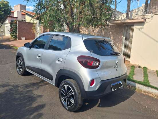 RENAULT-KWID-2024