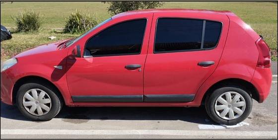 RENAULT SANDERO 1.0 AUTHENTIQUE 16V FLEX 4P MANUAL