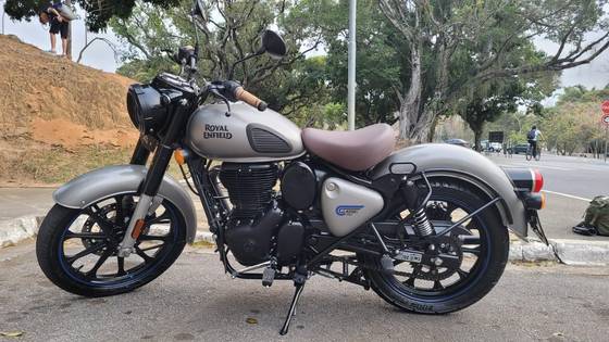 ROYAL ENFIELD CLASSIC 350 DARK 