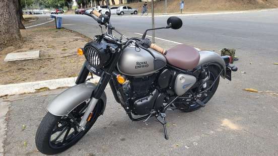 ROYAL ENFIELD-CLASSIC 350 DARK-2023